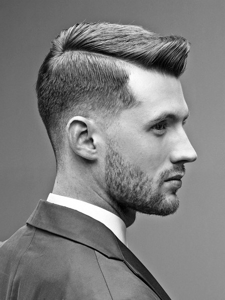 Erstaunlich Seitenteil Frisuren Für Männer